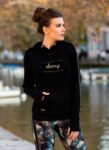 SWEAT CAPUCHE SOFT TOUCH NOIR - OR